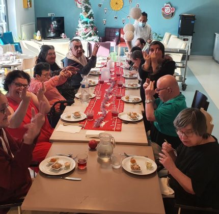 Repas de Noël au foyer de Saint-Michel de Rieufret