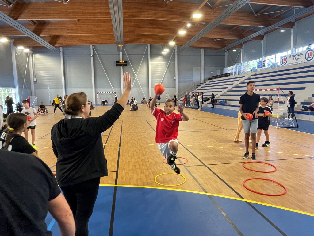 [SPORT ADAPTÉ] Quand <strong>Hand</strong>ball et <strong>Hand</strong>icap avancent ensemble !