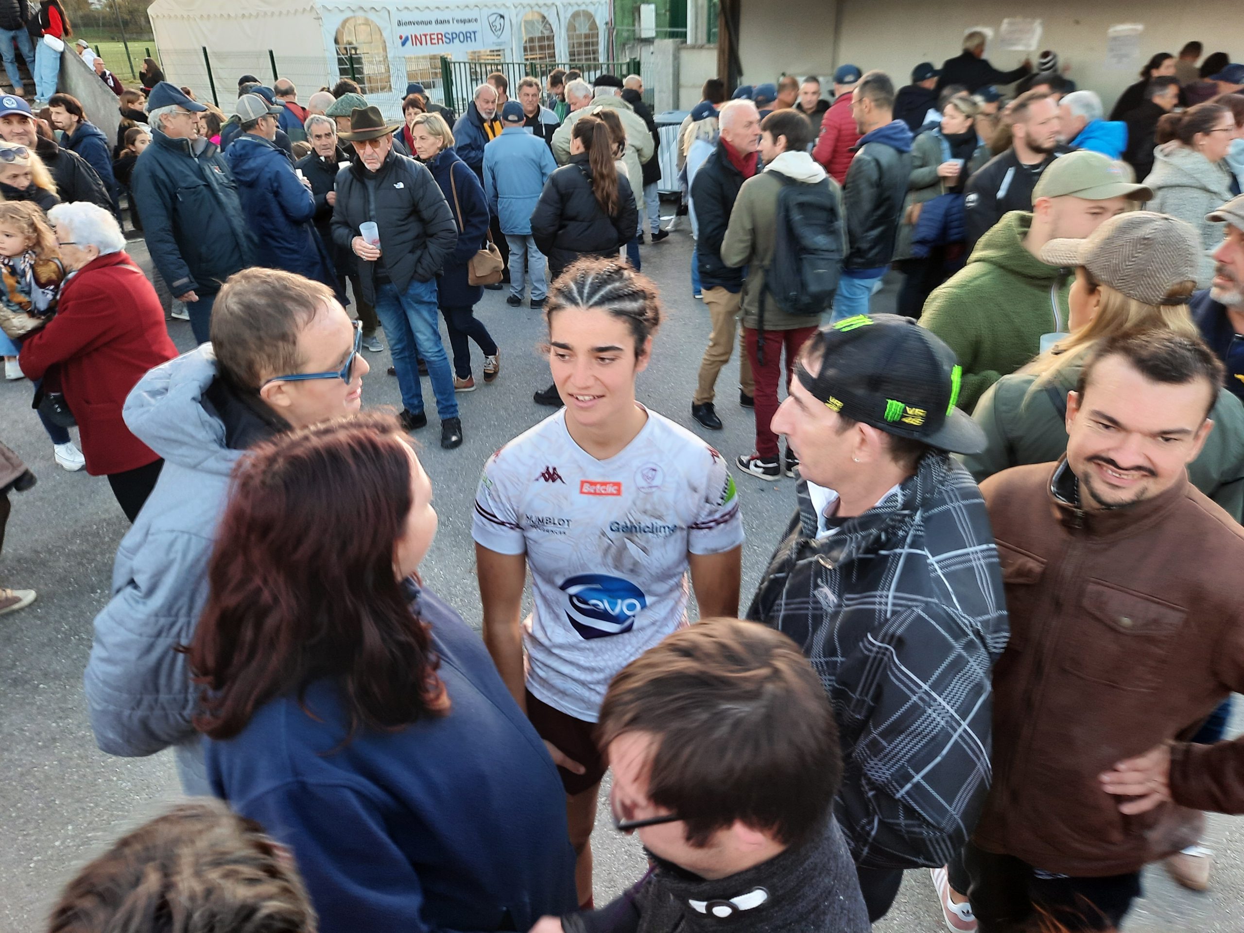 [INCLUSION] La Section Locale Métropole soutient l’équipe féminine de rugby !